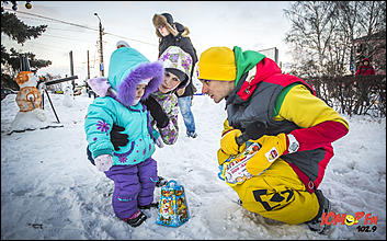 13 январь 2015 г., Барнаул   Фестиваль "102,9 снеговика от Юмор FM Барнаул"