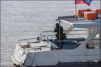 19 мая 2016  © Амител Вячеслав Мельников   "Стрелять без предупреждения!": как "спасали" заложников в Барнауле. Фоторассказ