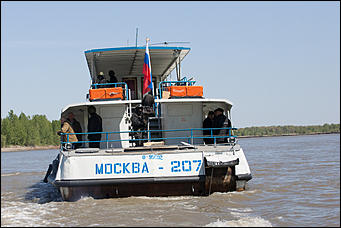 19 мая 2016  © Амител Вячеслав Мельников   "Стрелять без предупреждения!": как "спасали" заложников в Барнауле. Фоторассказ