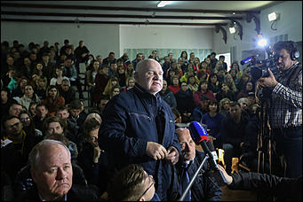 29 мая 2018 г., Барнаул. Екатерина Смолихина    "Горячая" "Спичка": как прошли резонансные публичные слушания в Барнауле