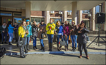 Барнаул   Акция  DFM «ЗаряDка со звездой»