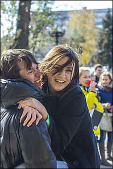 Барнаул   Акция  DFM «ЗаряDка со звездой»