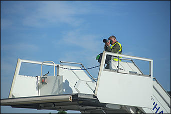 15 августа 2019 г., Барнаул   Фотографы в Барнауле устроили "охоту" на самолеты
