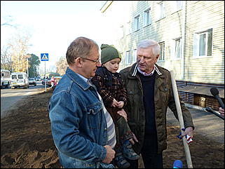 15 октября 2011 г., Барнаул   Общегородской субботник в Барнауле