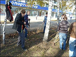 15 октября 2011 г., Барнаул   Общегородской субботник в Барнауле