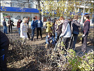 15 октября 2011 г., Барнаул   Общегородской субботник в Барнауле
