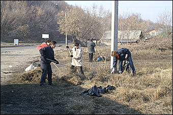 24 апреля 2010 г., Барнаул   Общегородской субботник в Барнауле