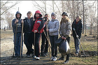 24 апреля 2010 г., Барнаул   Общегородской субботник в Барнауле