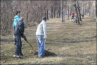 24 апреля 2010 г., Барнаул   Общегородской субботник в Барнауле