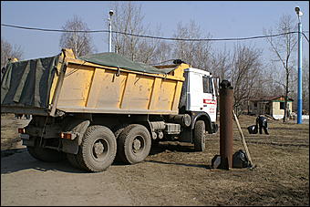 24 апреля 2010 г., Барнаул   Общегородской субботник в Барнауле