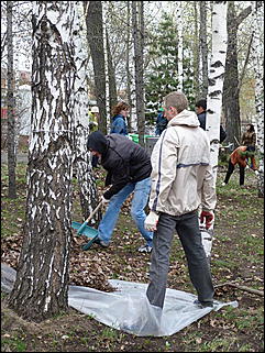 23 апреля 2011 г., Барнаул   Общегородской субботник в Барнауле