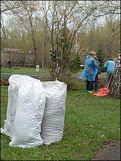 23 апреля 2011 г., Барнаул   Общегородской субботник в Барнауле