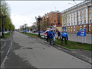 23 апреля 2011 г., Барнаул   Общегородской субботник в Барнауле