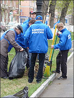23 апреля 2011 г., Барнаул   Общегородской субботник в Барнауле