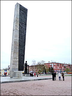 23 апреля 2011 г., Барнаул   Общегородской субботник в Барнауле