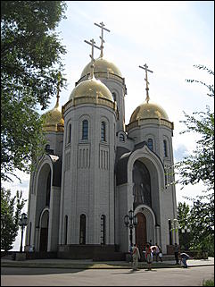 2 февраля 2010 г., Барнаул   Памятник-ансамбль «Героям Сталинградской битвы» на Мамаевом кургане в Волгограде