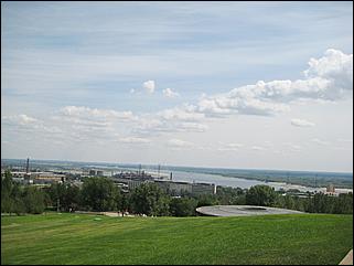 2 февраля 2010 г., Барнаул   Памятник-ансамбль «Героям Сталинградской битвы» на Мамаевом кургане в Волгограде