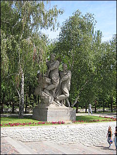 2 февраля 2010 г., Барнаул   Памятник-ансамбль «Героям Сталинградской битвы» на Мамаевом кургане в Волгограде