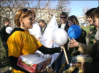 21 апреля 2007 г., Барнаул   В Барнауле прошел общегородской субботник