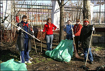 21 апреля 2007 г., Барнаул   В Барнауле прошел общегородской субботник