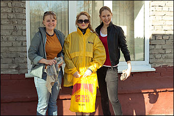 21 апреля 2012 г., Барнаул   Субботник с "Радио Шансон Барнаул" (101,9 FM)