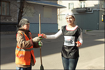 21 апреля 2012 г., Барнаул   Субботник с "Радио Шансон Барнаул" (101,9 FM)