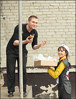 21 апреля 2012 г., Барнаул   Субботник с "Радио Шансон Барнаул" (101,9 FM)