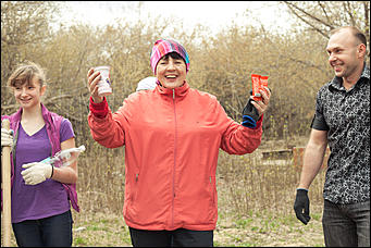 21 апреля 2012 г., Барнаул   Субботник с "Радио Шансон Барнаул" (101,9 FM)