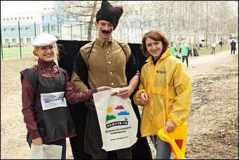 21 апреля 2012 г., Барнаул   Субботник с "Радио Шансон Барнаул" (101,9 FM)