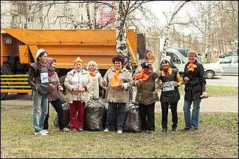 21 апреля 2012 г., Барнаул   Субботник с "Радио Шансон Барнаул" (101,9 FM)