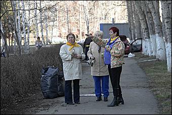 Фоторепортаж   «Чисто по-нашему»! (субботник по «Радио Шансон Барнаул»)