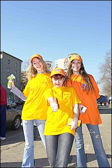 Фоторепортаж   «Чисто по-нашему»! (субботник по «Радио Шансон Барнаул»)