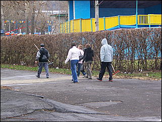 25 апреля 2009 г., Барнаул   общегородской субботник, фото FM-Продакшн и ИА "Амител"