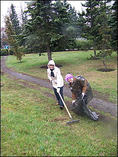 25 апреля 2009 г., Барнаул   общегородской субботник, фото FM-Продакшн и ИА "Амител"