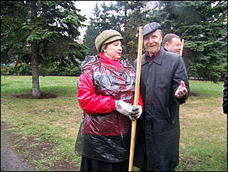 25 апреля 2009 г., Барнаул   общегородской субботник, фото FM-Продакшн и ИА "Амител"