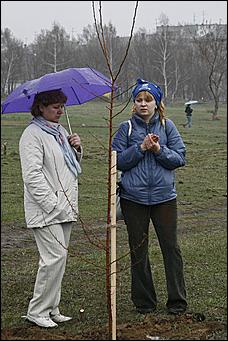 25 апреля 2009 г., Барнаул   общегородской субботник, фото FM-Продакшн и ИА "Амител"