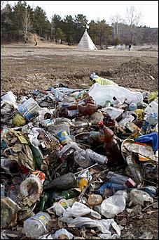 22 апреля 2006 г. Барнаул   Субботник накануне Пасхи:&nbsp;политпартии и религиозные конфессии&nbsp; 