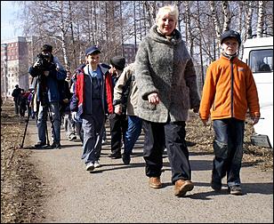 22 апреля 2006 г. Барнаул   Субботник накануне Пасхи:&nbsp;политпартии и религиозные конфессии&nbsp; 