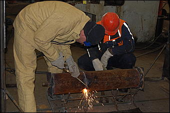 19 февраля 2010, г. Барнаул   Конкурс на звание «Лучший электрогазосварщик ЖКХ Барнаула».