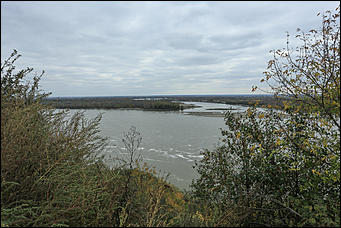 26 сентября 2017 г, Барнаул. Екатерина Смолихина Над пропастью в Оби: фотопрогулка по береговой улице Барнаула