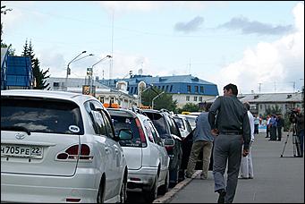 9 августа 2011 г., Барнаул   Акция протеста таксистов