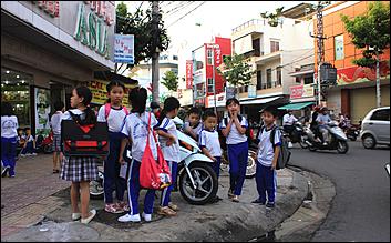 декабрь 2012 г. Нья Чанг   Социализм по-вьетнамски