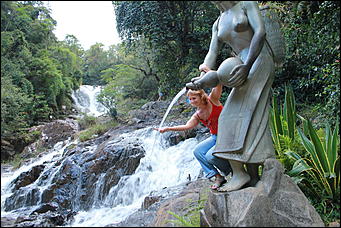 декабрь 2012 г. Нья Чанг   Социализм по-вьетнамски