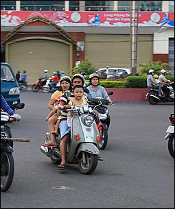декабрь 2012 г. Нья Чанг   Социализм по-вьетнамски