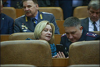 1 июня 2018 г., Барнаул. Екатерина Смолихина   Смена лиц: политическую элиту Алтая познакомили с Виктором Томенко
