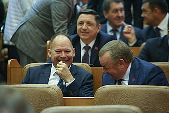 1 июня 2018 г., Барнаул. Екатерина Смолихина   Смена лиц: политическую элиту Алтая познакомили с Виктором Томенко
