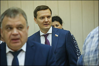 1 июня 2018 г., Барнаул. Екатерина Смолихина   Смена лиц: политическую элиту Алтая познакомили с Виктором Томенко
