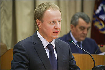 1 июня 2018 г., Барнаул. Екатерина Смолихина   Смена лиц: политическую элиту Алтая познакомили с Виктором Томенко
