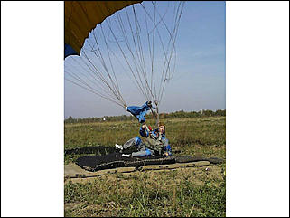    Цвет Барнаульского авиаспортклуба - парашютисты  высокого класса