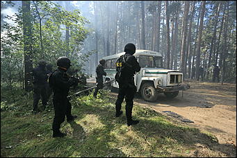 24 августа 2017 г., Павловск. Екатерина Смолихина   БТР, вертолет и спецназ: как в Павловске прошло масштабное антитеррористическое учение